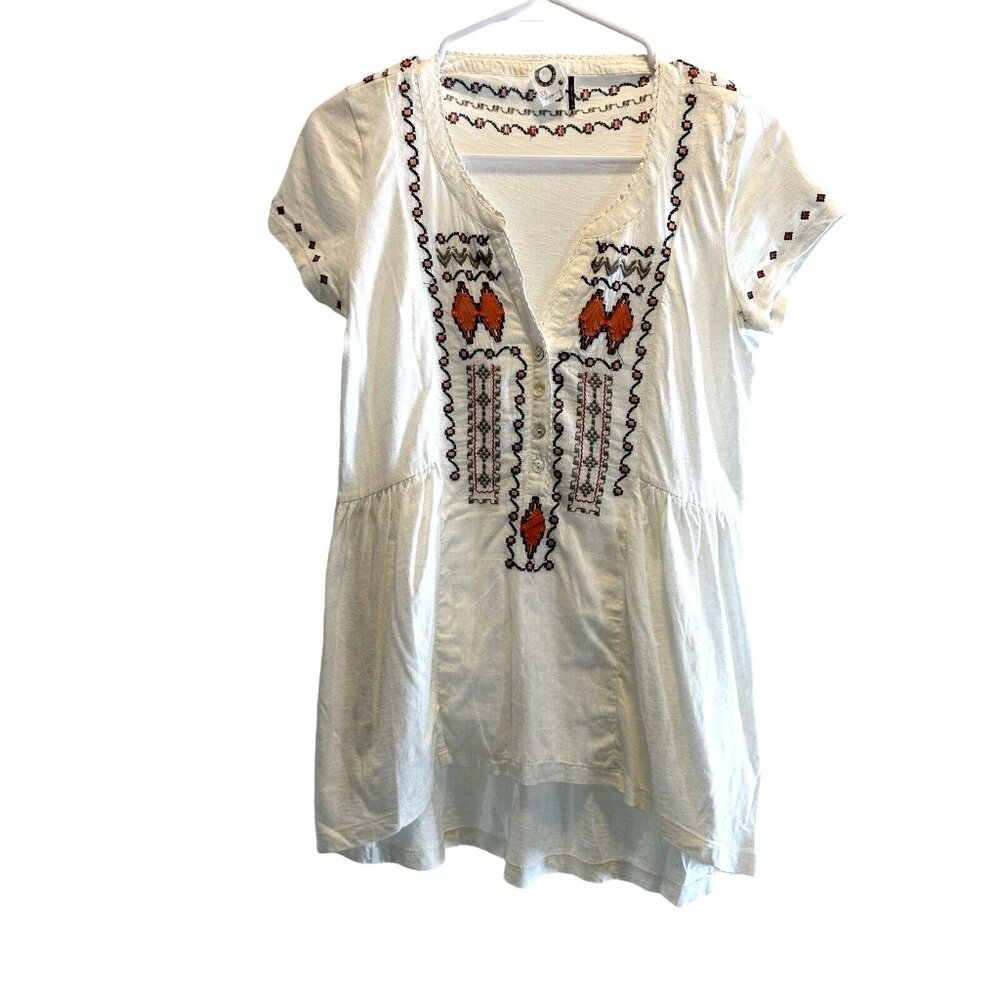 Anthropologie Akemi + Kin Embroidered Shirt Tunic Short Sleeve White Size XS